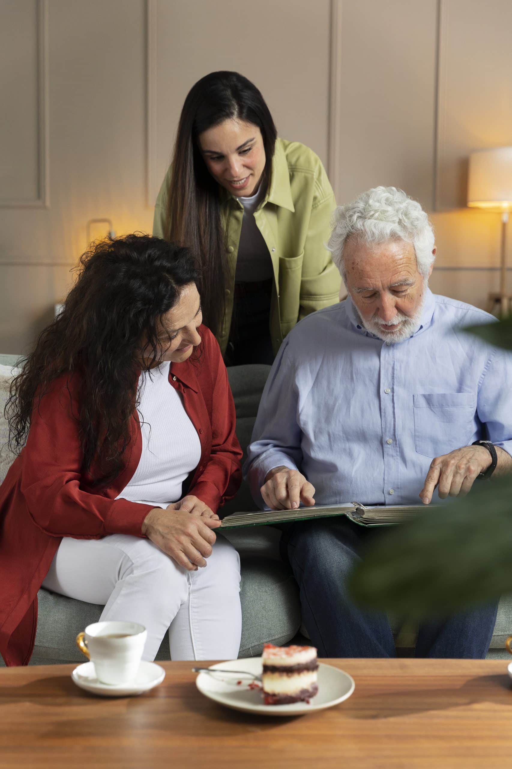 people-looking-picture-albums Dementia and Alzheimer’s Support